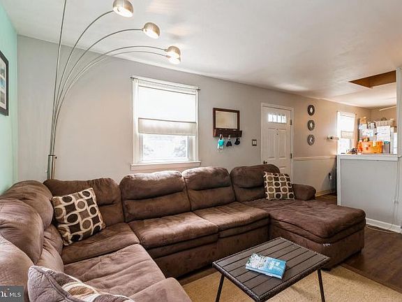 4th image of 154 Union Ave