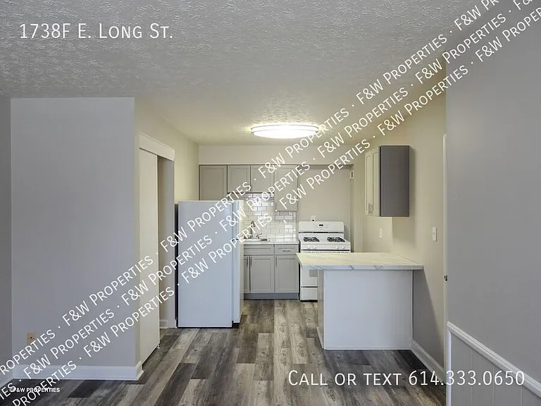 1738F E Long St — Photo 29