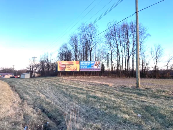 2090 W 9th St, Mount Carmel, IL 62863