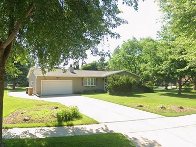 5001 Stonehaven Drive, Madison, WI, 53716
