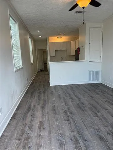 3632 1st St #A — Photo 2