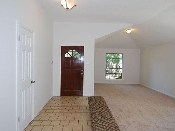 2nd image of 2930 Parkwood Manor Dr