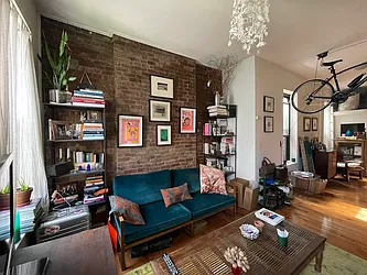 Rented by Best Apartments North Inc