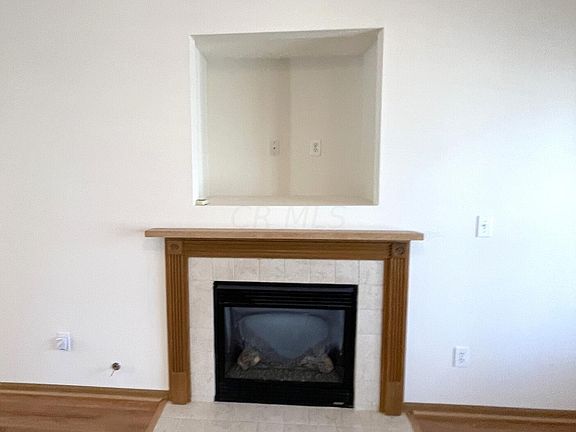4th image of 903 Summerville Dr