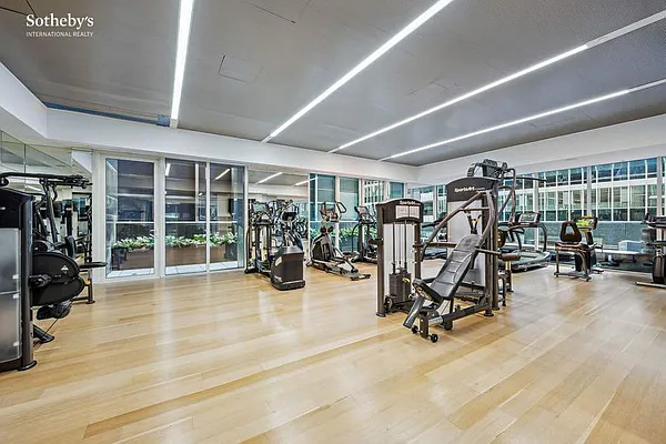 Rented by Sotheby's International Realty | media 25