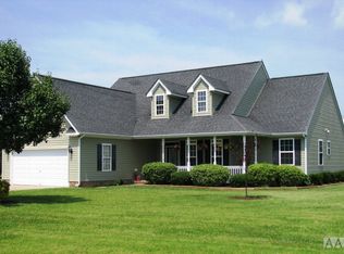 886 Body Rd, Elizabeth City, NC 27909