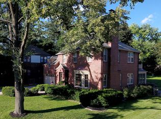 2303 N 53rd St, Omaha, NE 68104