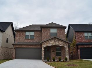 1710 SW Riverstone Rd, Bentonville, AR 72712