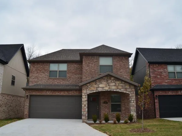 1710 SW Riverstone Rd, Bentonville, AR 72713
