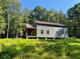 101 Blue Lick Ln, Lewistown, PA 17044