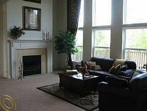 4th image of 10110 Rolling Pines Dr