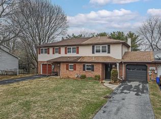 127 High Point Ln, Easton, PA 18042