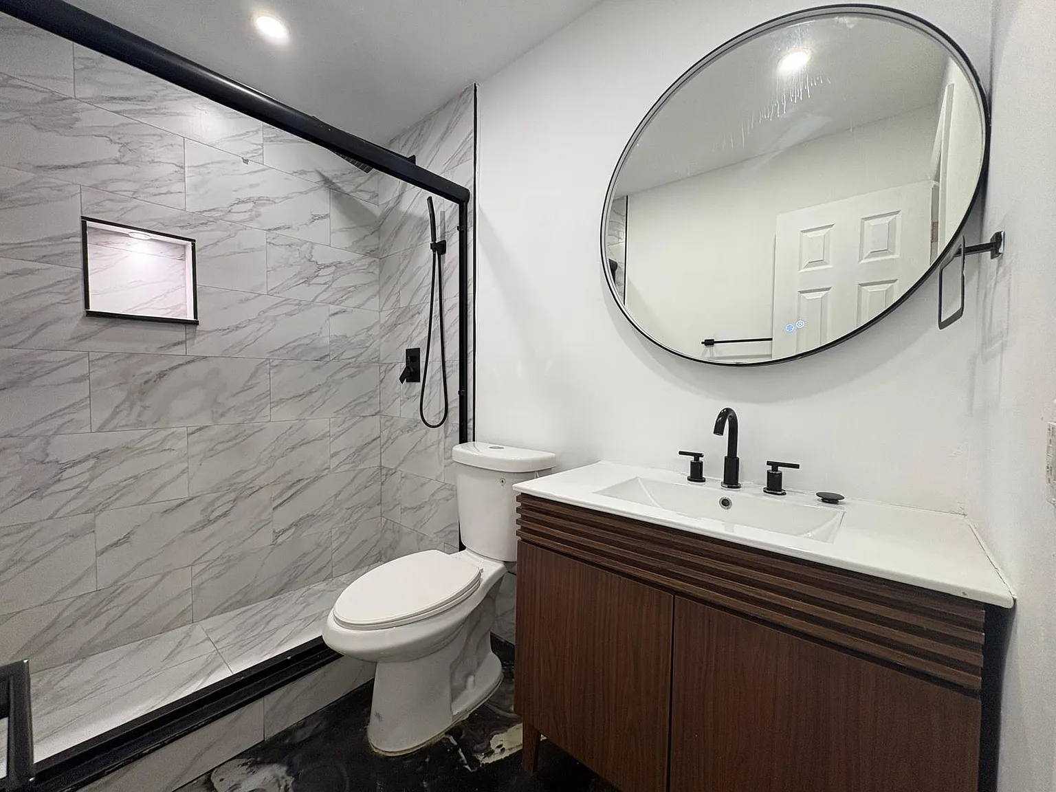 1 bed, 1.0 bath, 700 sqft, $1,700 — Photo 4