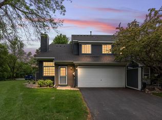 1855 Donegal Dr APT 1, Woodbury, MN 55125