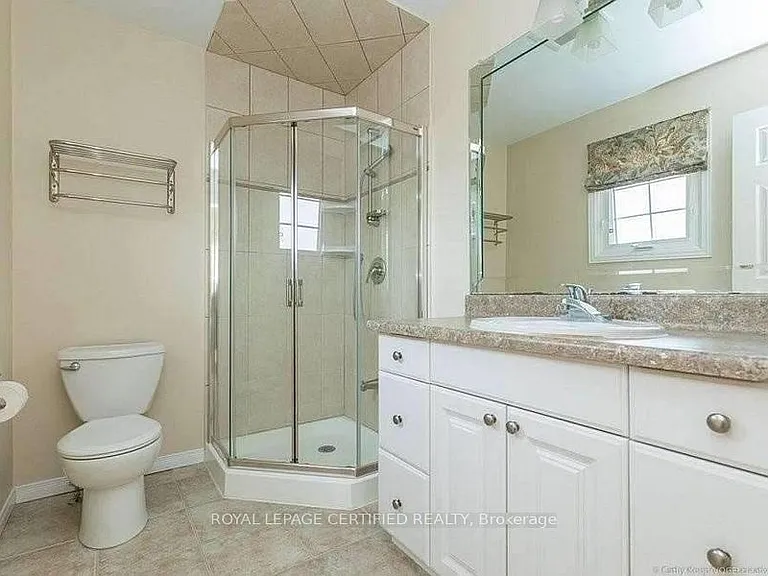 255 Mount Albion Rd #7 — Photo 16