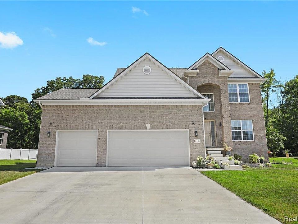 1st image of 14189 Red Oak Dr