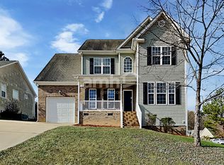 14 Locket Dr, Clayton, NC 27520