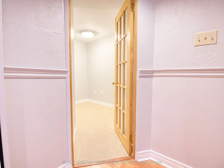 7299 Sandhurst Dr #BASEMENT — Photo 19
