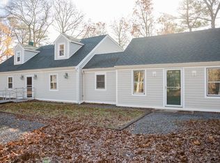 113 Cammett Rd, Marstons Mills, MA 02648