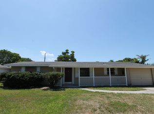 1664 Bayonne St, Sarasota, FL 34231