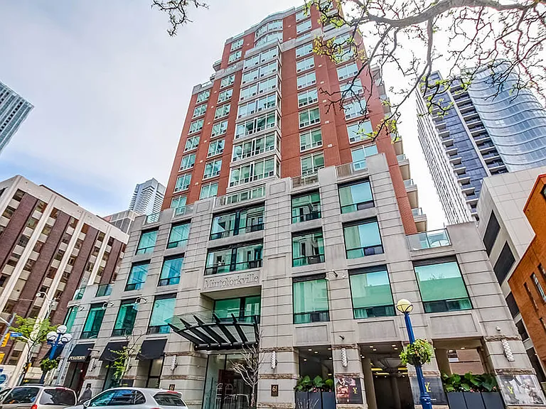 61 Yorkville Ave — Photo 10