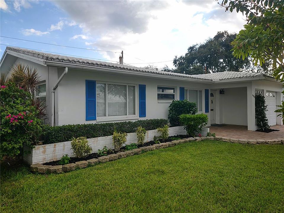 1st image of 4438 101ST AVENUE N #2