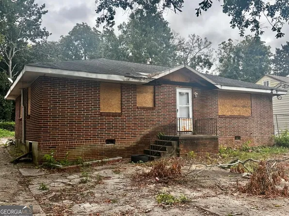 3016 Larose St, East Point, GA 30344