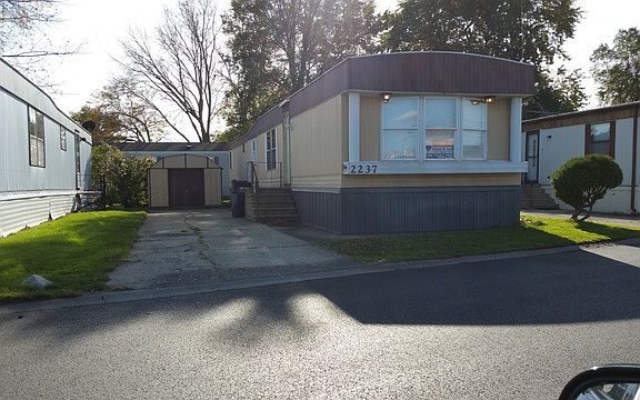 3rd image of 8800 S Harlem Ave Trailer 2237
