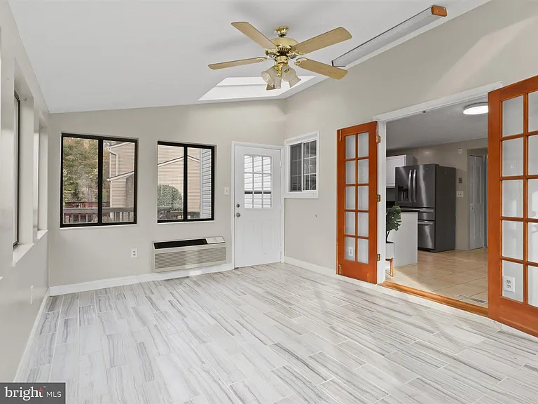 8463 Monarch Ct — Photo 13
