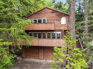 6430 NE Agate Beach Ln, Bainbridge Island, WA 98110