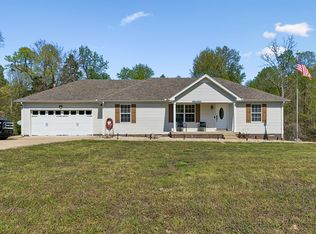 3084 Bowker Rd, Charlotte, TN 37036