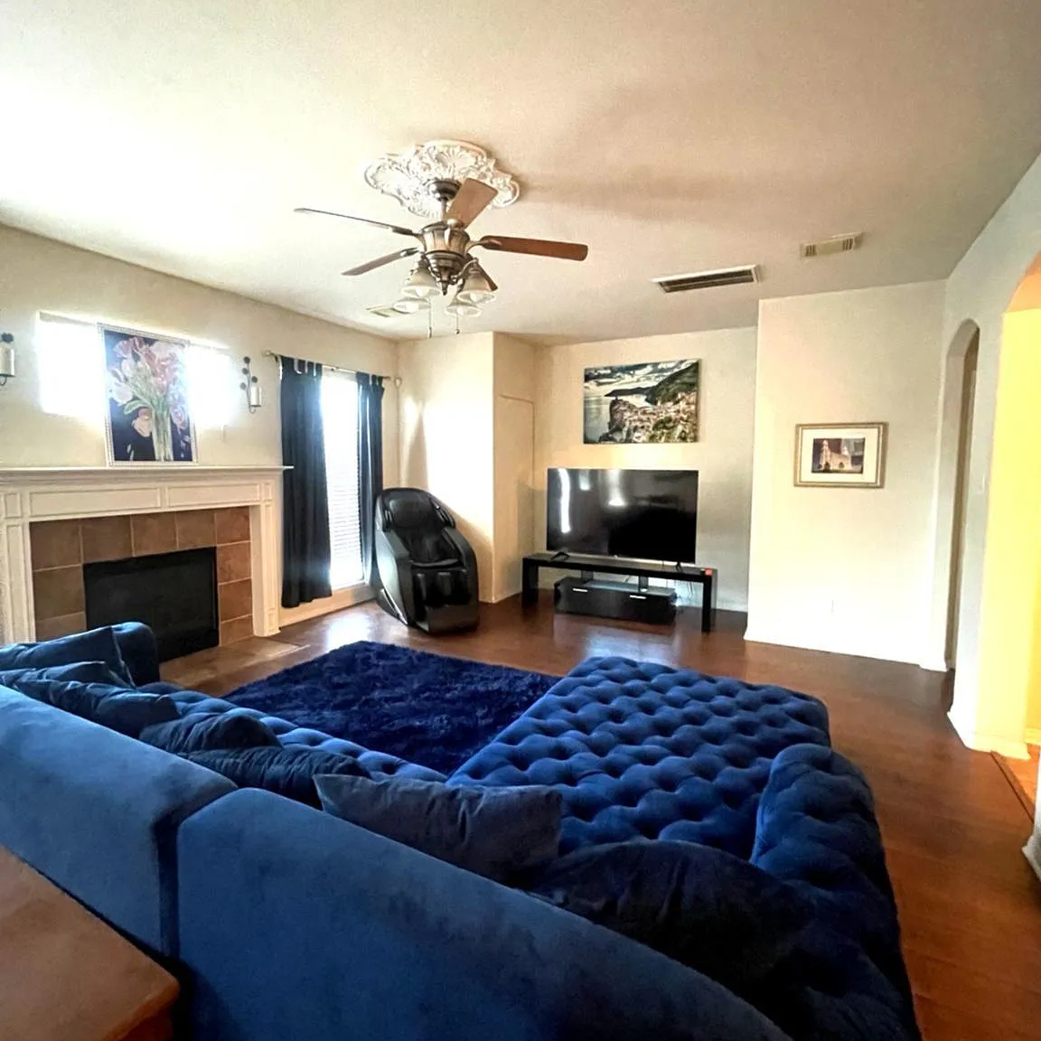 4 bed, 2.5 bath, 2656 sqft, $2,500 — Photo 3