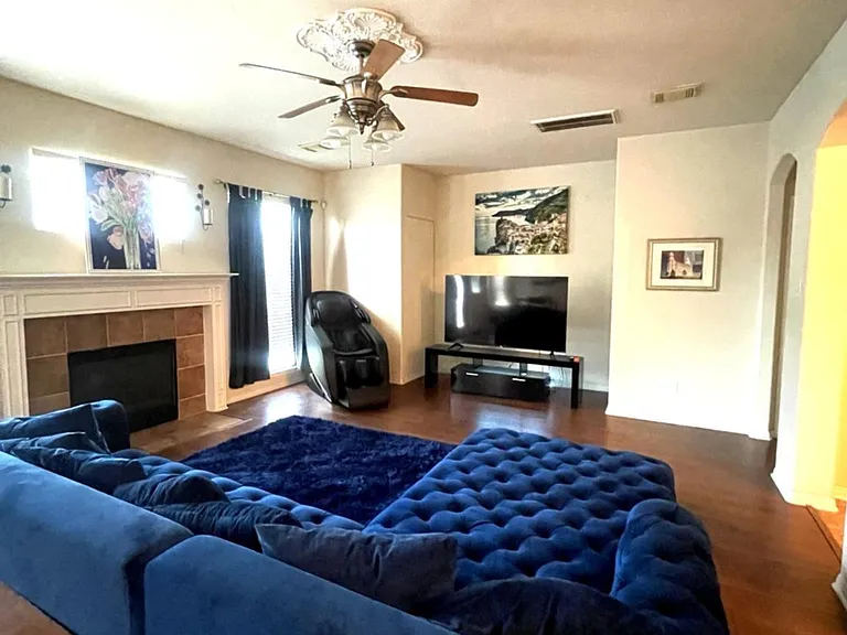 931 N Sky Dr — Photo 3