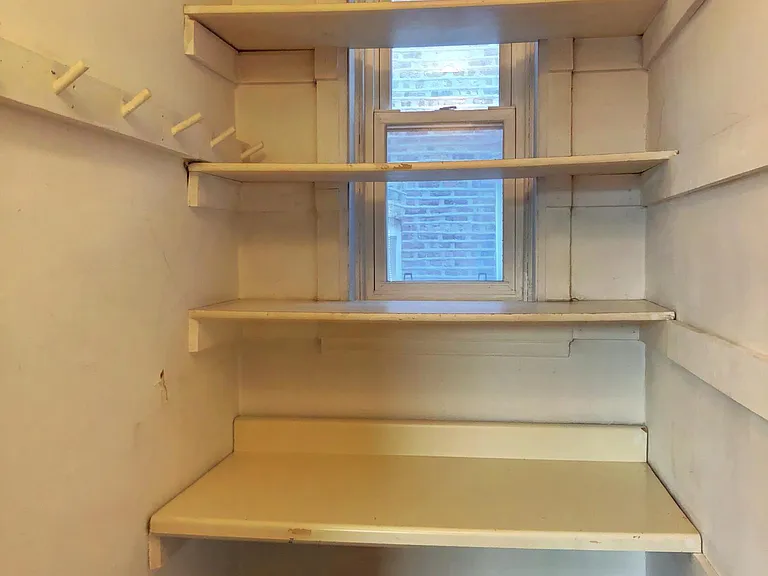2611 W Rice St #1R — Photo 6