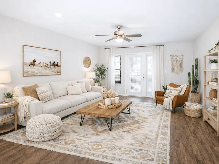 Apex Apartments — Photo 9