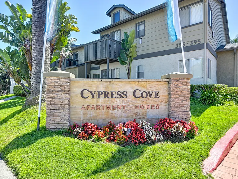 Elan Cypress Cove — Photo 1