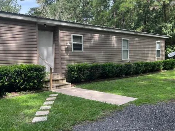 991 Southern Villas Dr, Starke, FL 32091