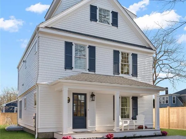 4 Cherry St, Newport, RI 02840