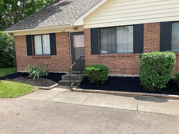 3rd image of 3542 Spanish Villa Dr