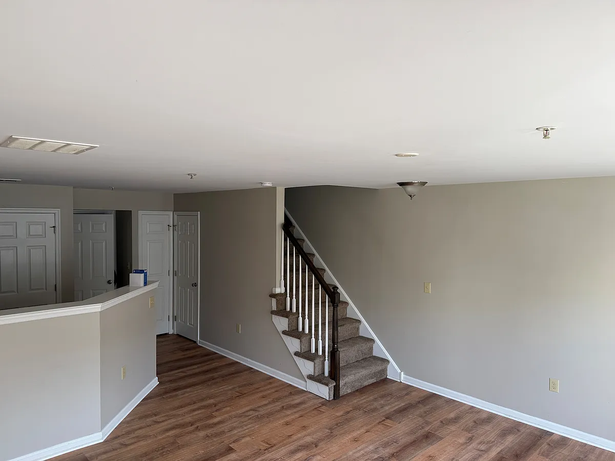 Building Photo - 2029 Morgan Hill Dr