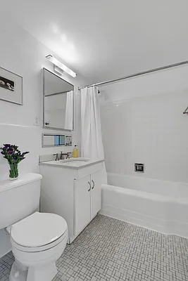 Sold by Compass | media 9