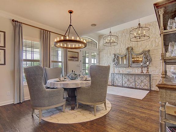 4th image of 3511 Amberwood Ln