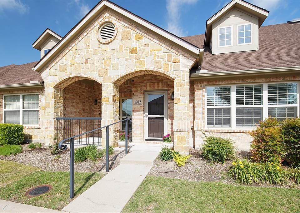 1st image of 3075 Willow Grove Blvd APT 1702