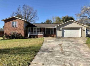111 Cypress Dr, Warner Robins, GA