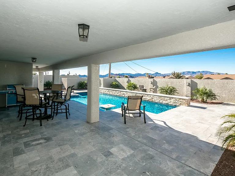 3570 Stanford Dr — Photo 29