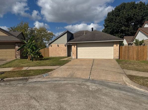 2038 Woodland Hills Dr