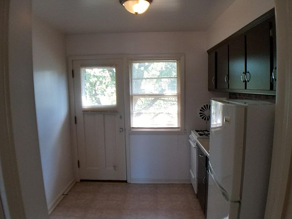 5th image of 6615 W Lisbon Ave APT 8