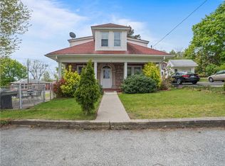 5 Morgan Ave, North Providence, RI 02911