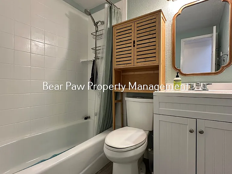 6058 Park St — Photo 8