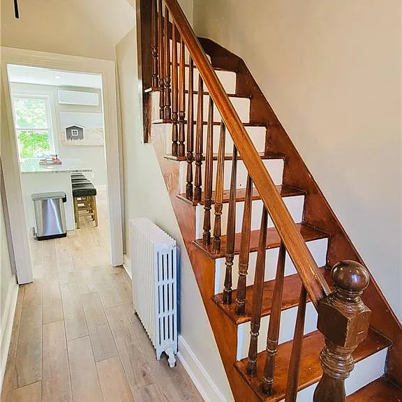 129 Connection St — Photo 9